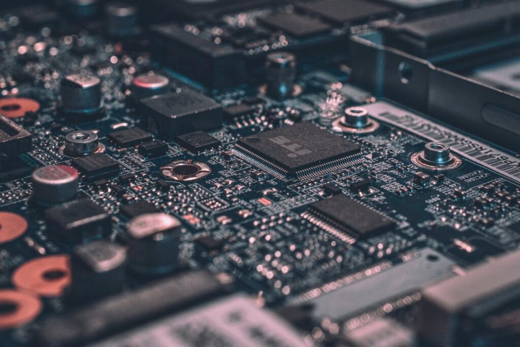 Apple Expands U.S. Manufacturing with Amkor Partnership