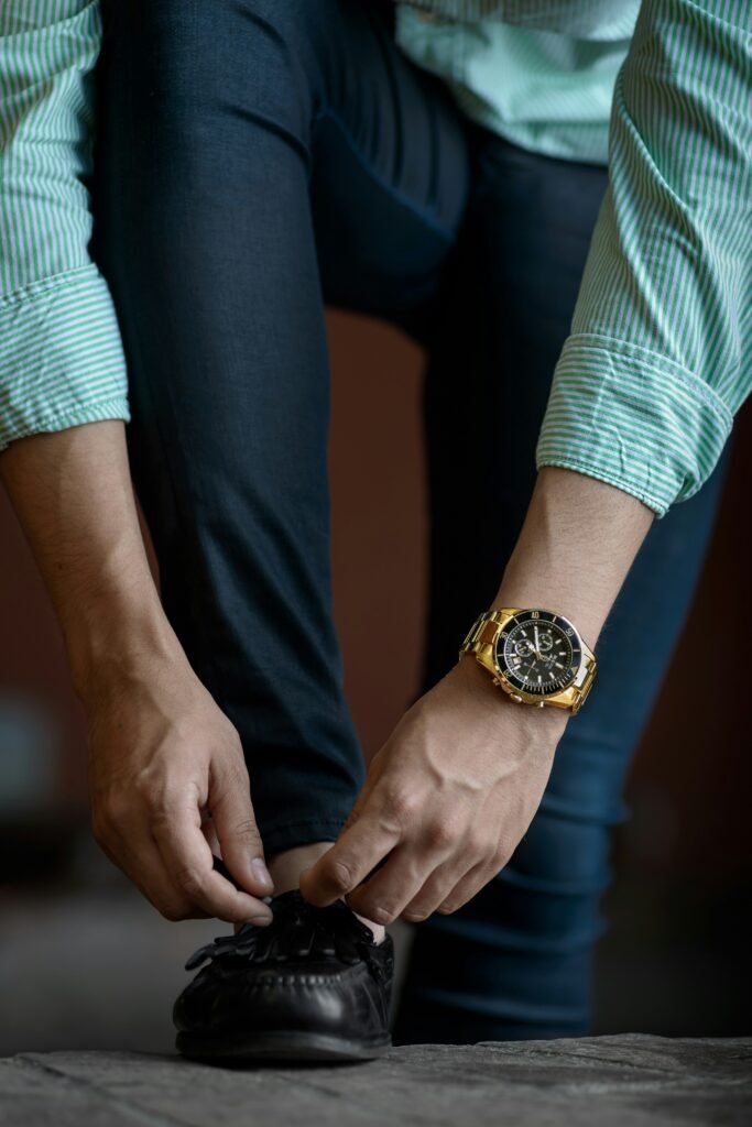 Apple Watch Bands on Sale: Link Bracelet for $209, Milanese Loop for $59