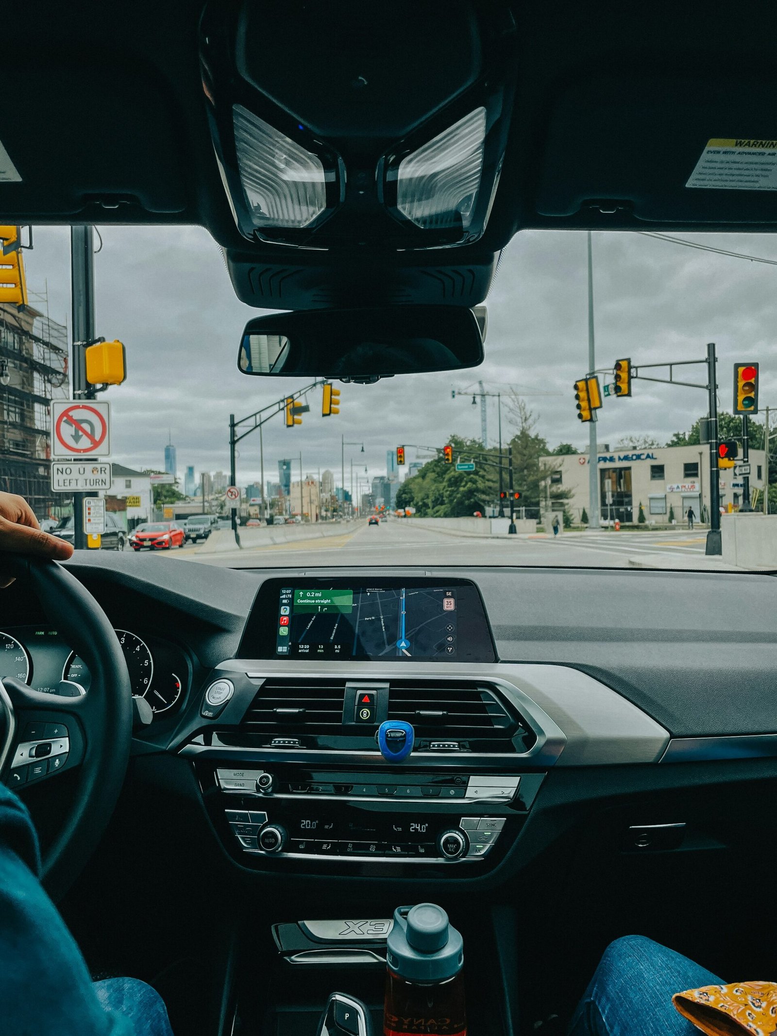 iOS 18.4 Includes a Small But Useful Change for CarPlay