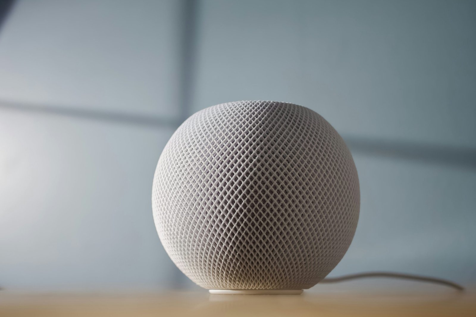Siri Provides Stroke Victim With Life Saving Help