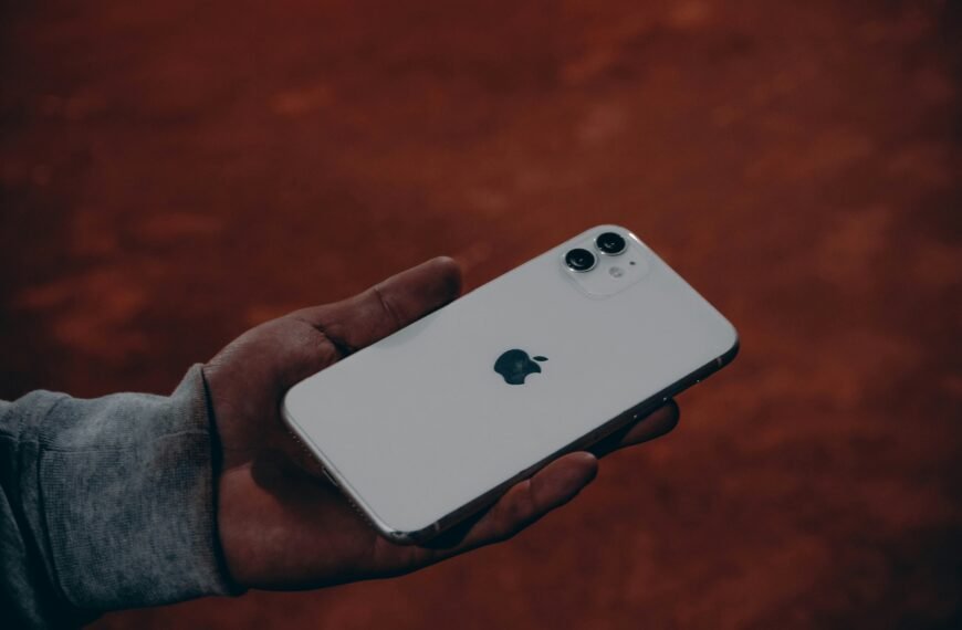 How To Track Iphone Without Find My Iphone