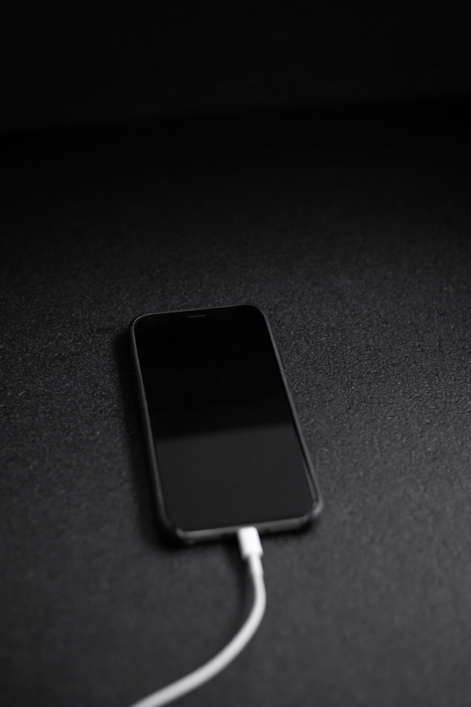 How Many Amps To Charge Iphone