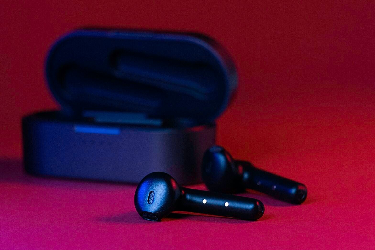 how to connect skullcandy wireless earbuds to iphone 3